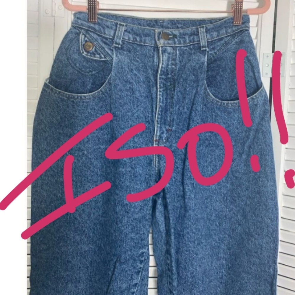 ❗️ISO In Search of Vintage Lee Brand Mini Pocket Baggy High Rise Taper Mom Jeans